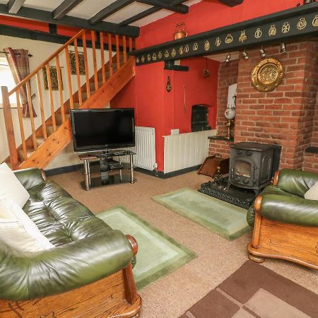 Caerau Farm House Llanidloes Buitenkant foto