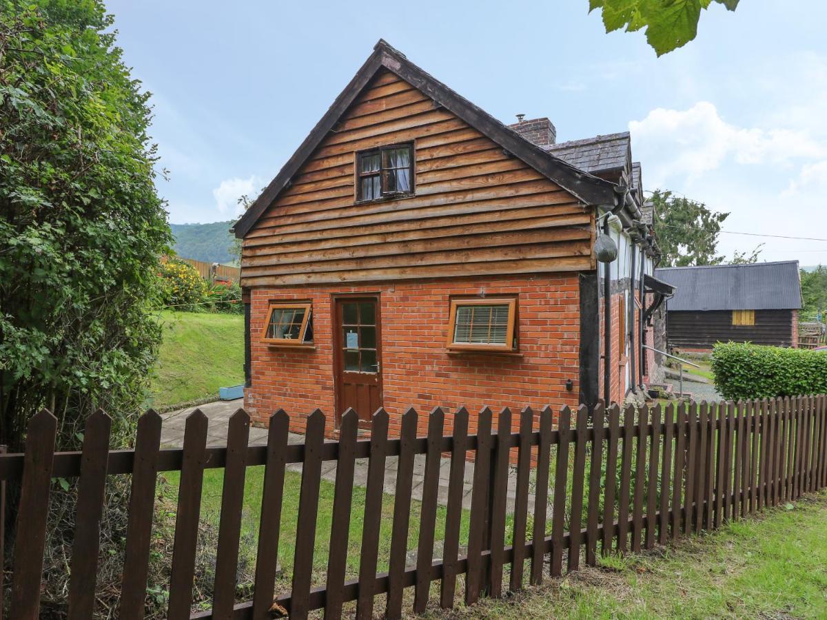 Caerau Farm House Llanidloes Buitenkant foto