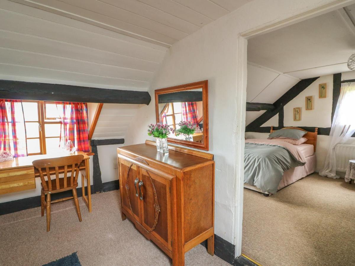 Caerau Farm House Llanidloes Buitenkant foto